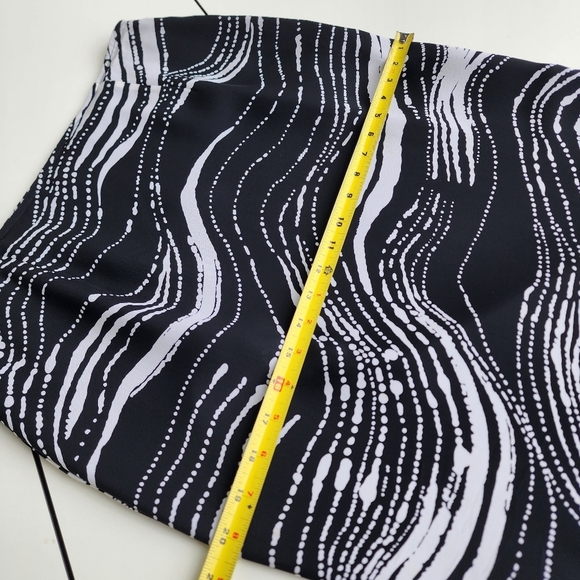 Knee-length Black and White Pencil Skirt for Cocktail - Picture 7 of 11